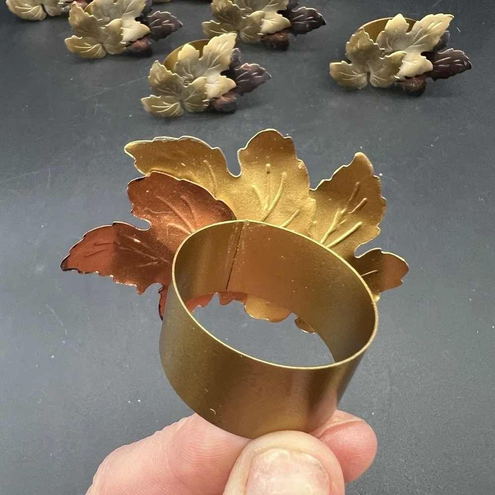 8 Metal Maple Leaf Napkin Rings Holders Brown/Gold-Tone Colors Autumn Fall